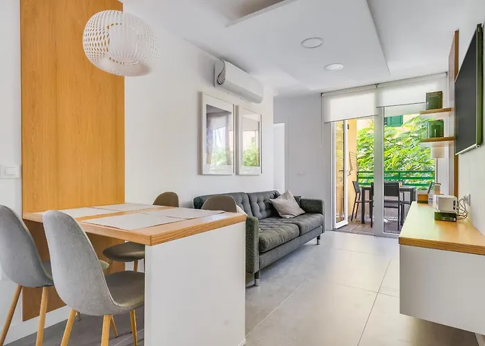 Home2book Modern Olas Blues Maspalomas, Pool 公寓 普拉亚戴尔雷安格莱斯